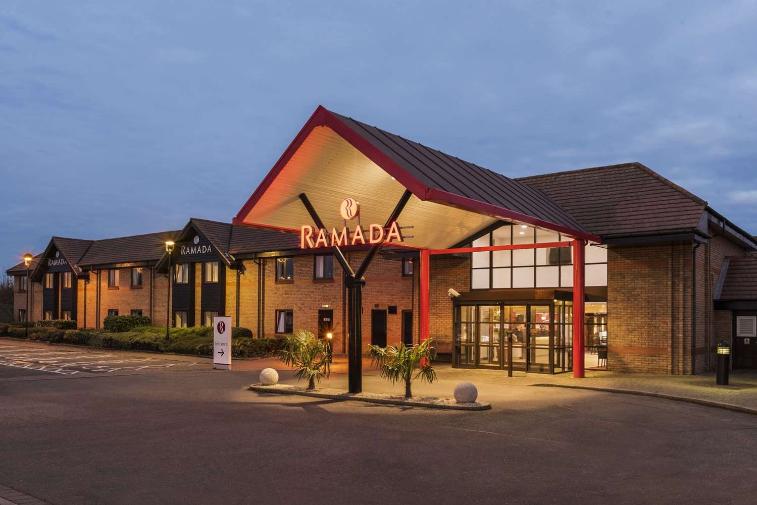 Ramada by Wyndham Cambridge in CAMBRIDGE