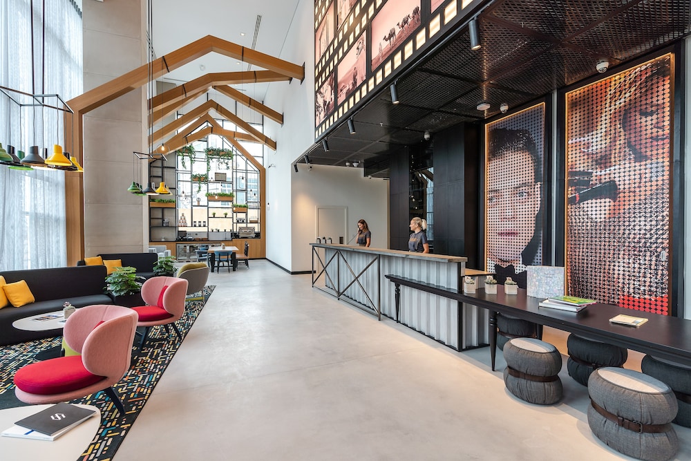 Studio One Hotel 51/67