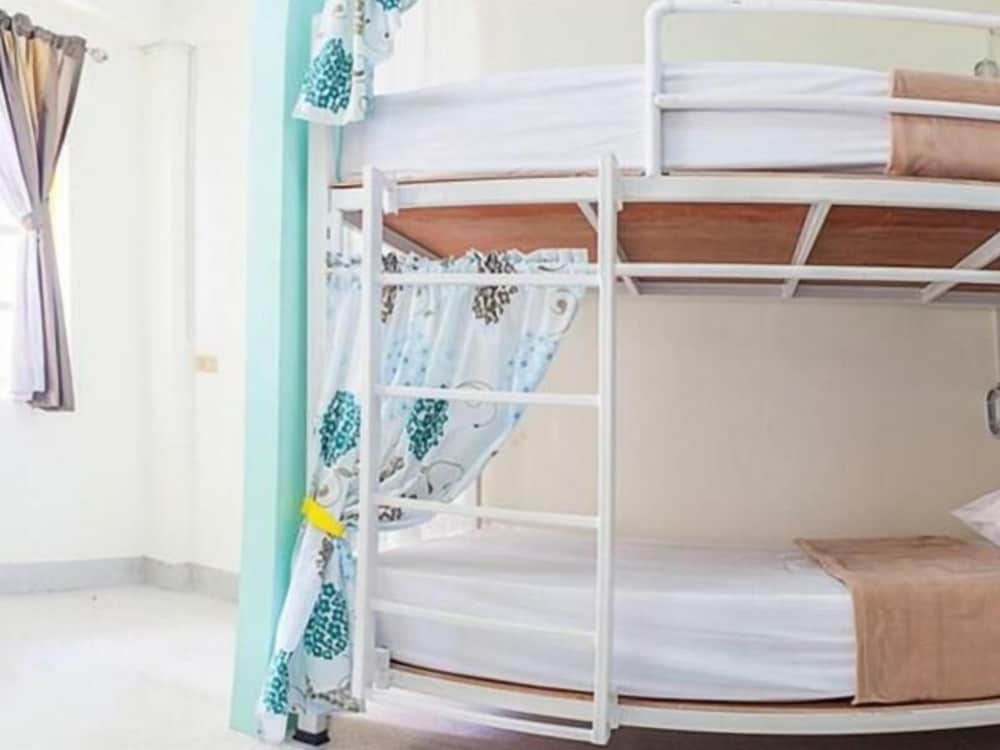 Kamin Bird Hostel 24/24