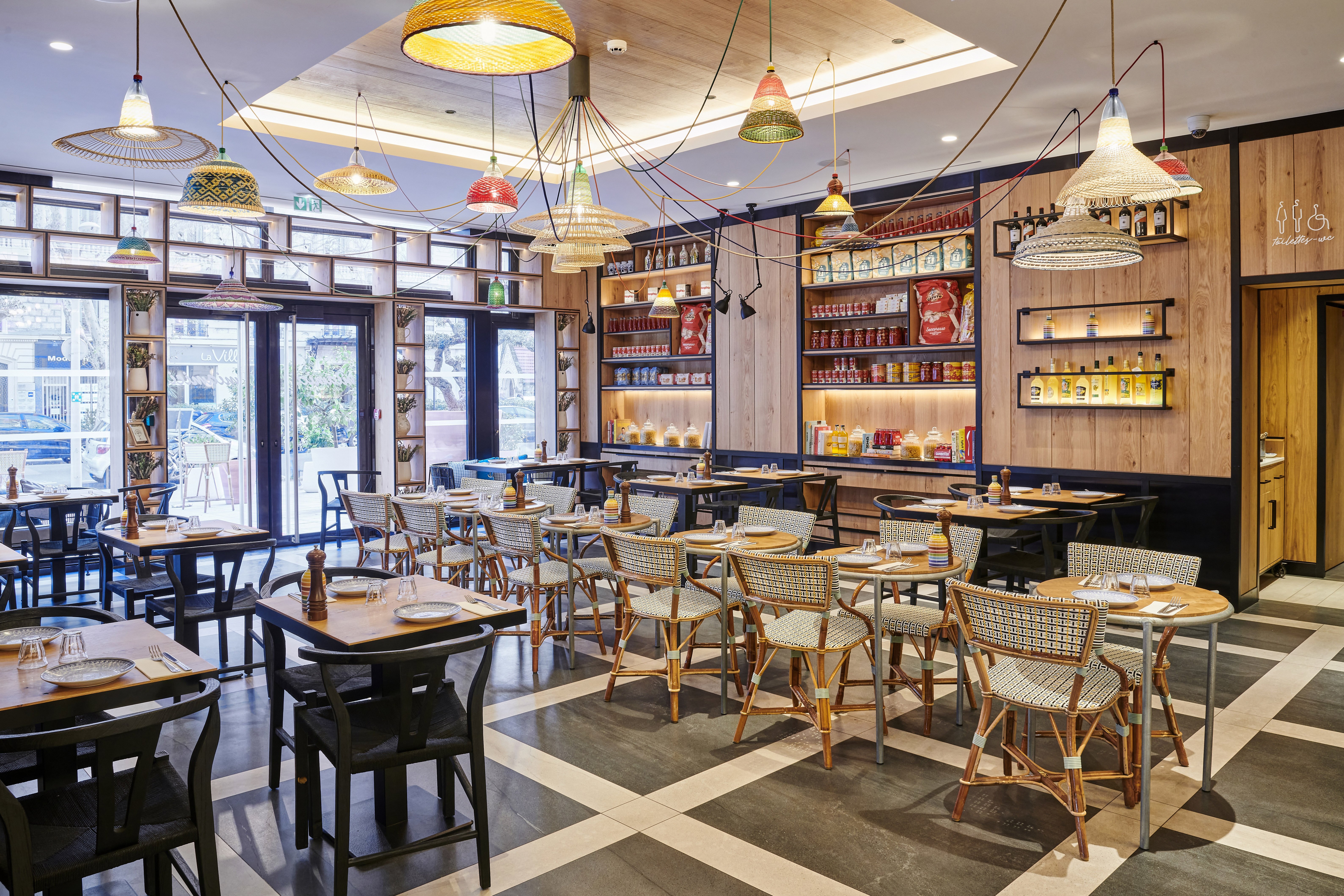 Holiday Inn Nice by IHG 63/79