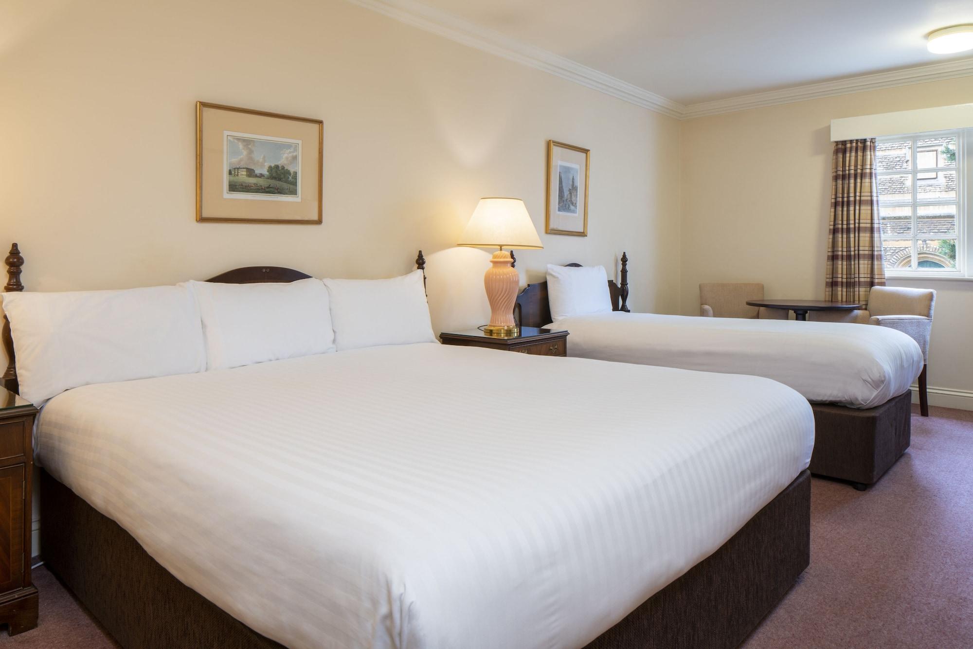 Room, Triple, Multiple Beds