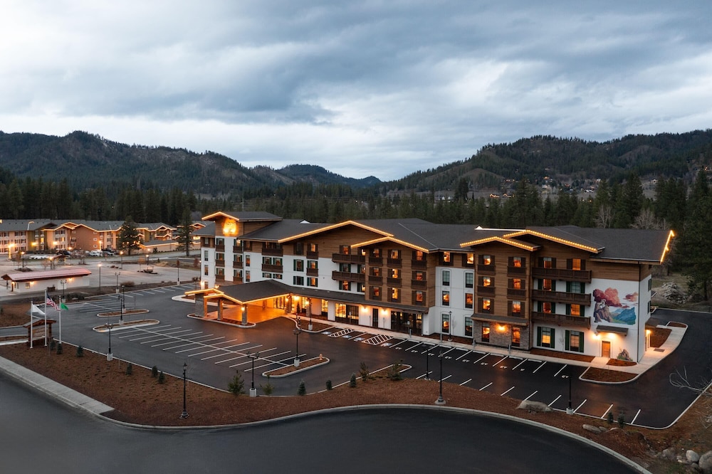 Hawthorn Extended Stay by Wyndham Leavenworth 6/61