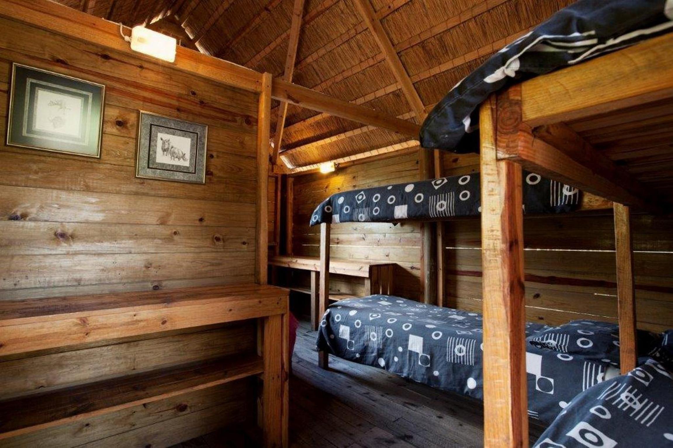 Tirton Dive Lodge 13/30