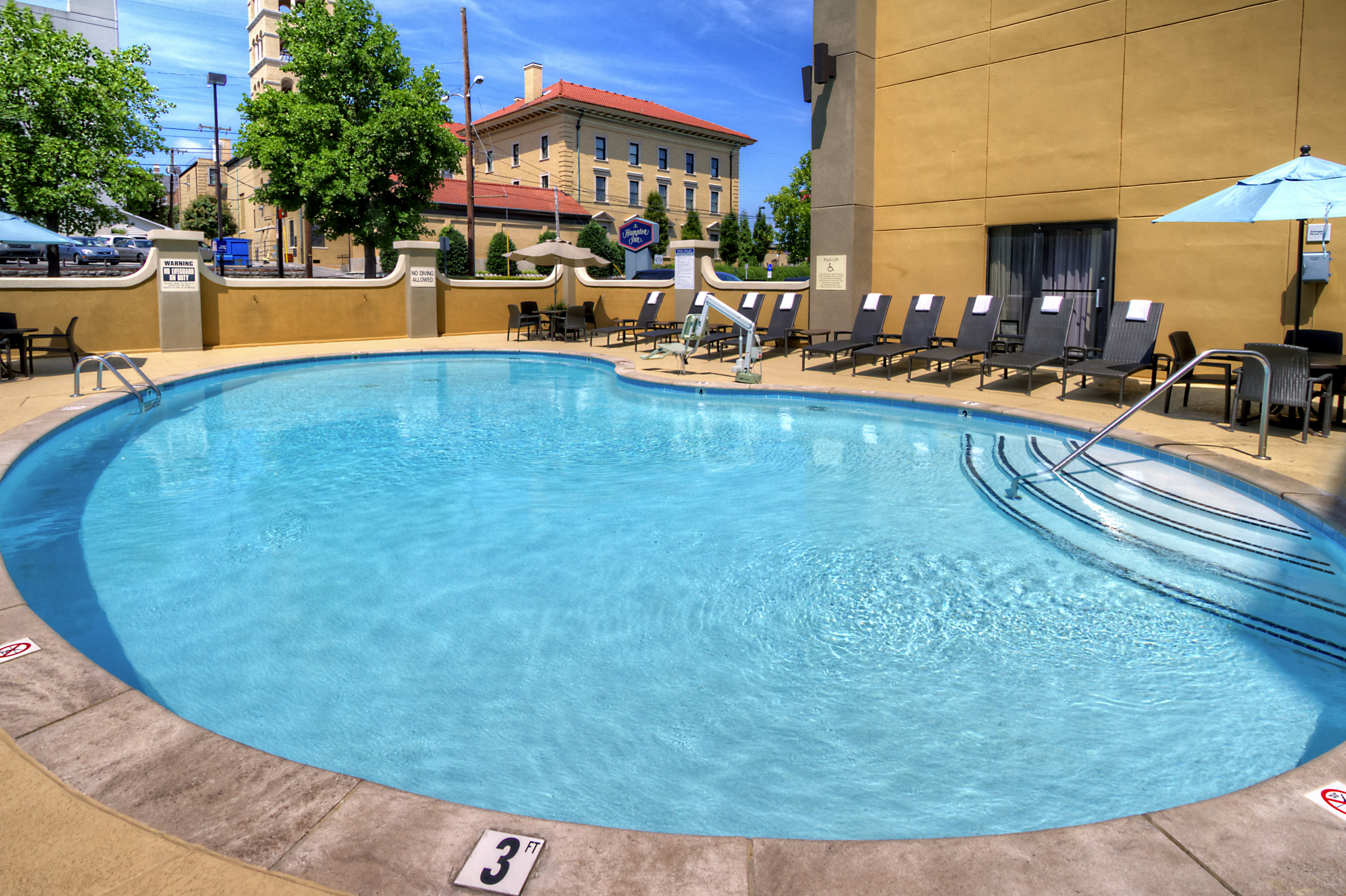 Hampton Inn Nashville Vanderbilt 17/17