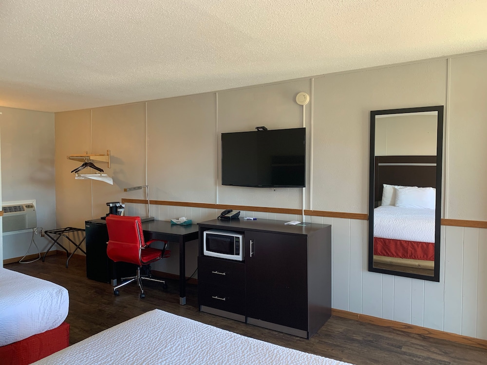 Americas Best Value Inn-Wall 27/29