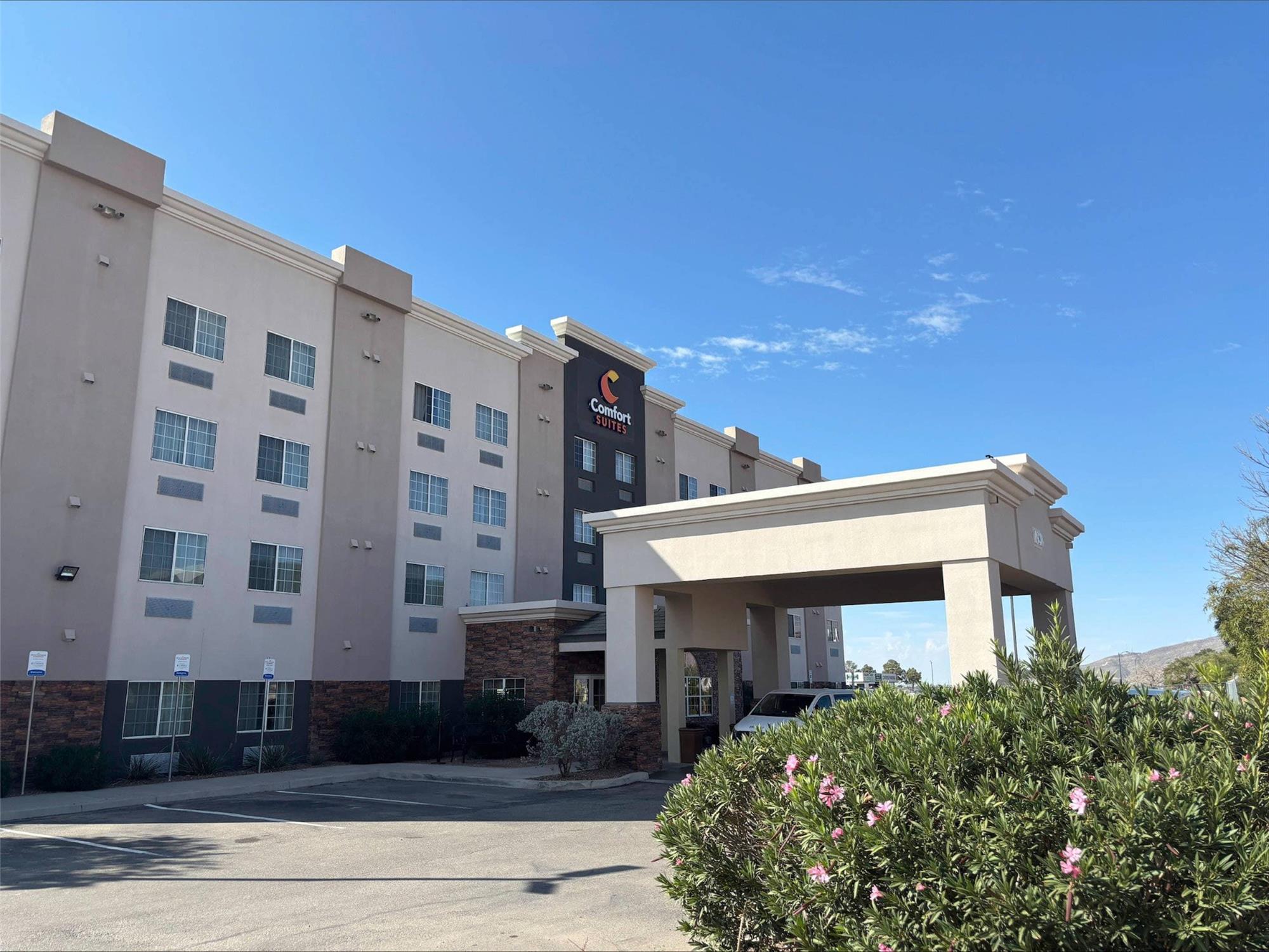 Comfort Suites El Paso Airport 1/19