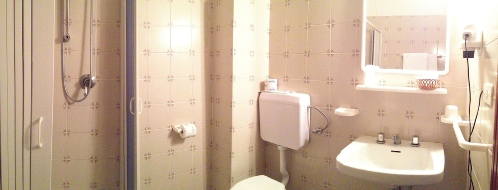 Hotel Germania 50/50