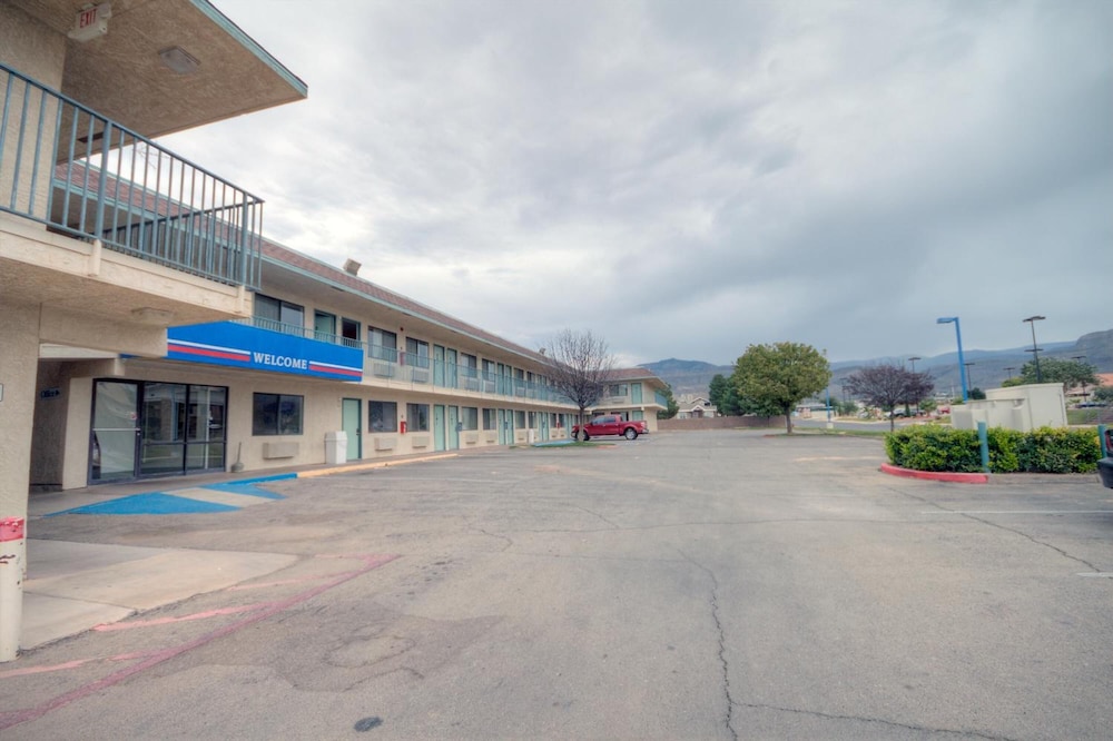 Motel6 Alamogordo, NM 7/59