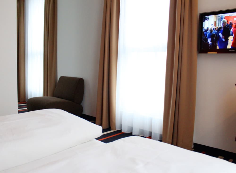 Enso Hotel 16/46
