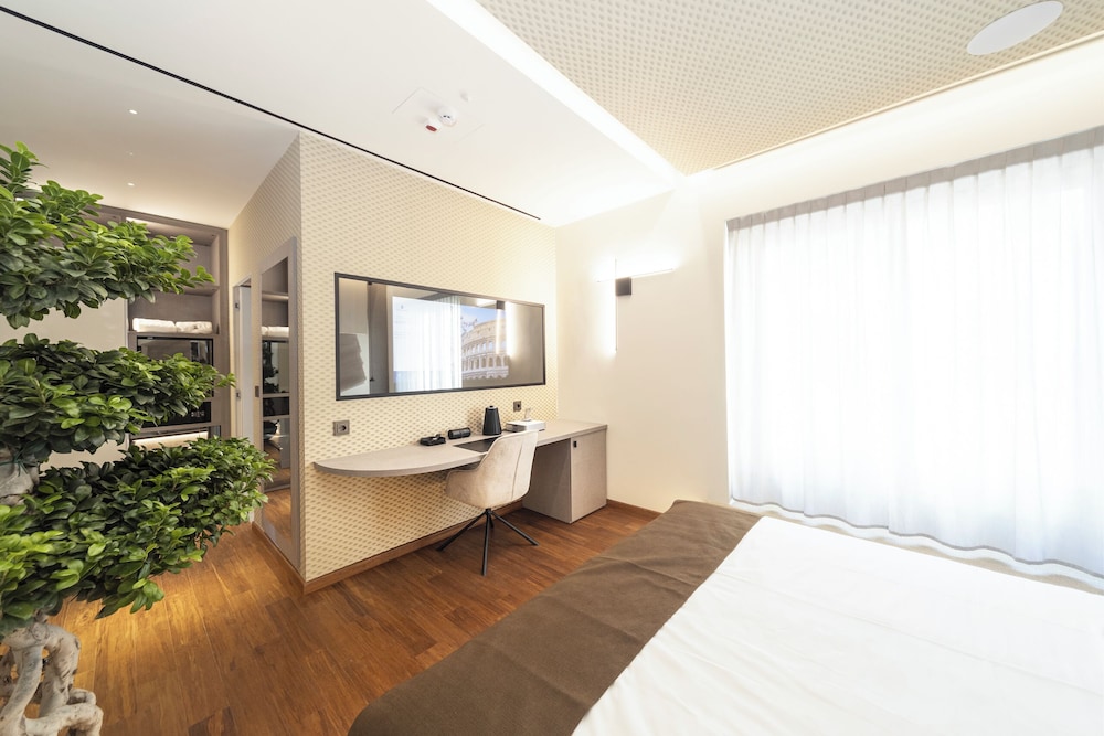 Tritone Luxury Suites Piazza del Popolo 12/29