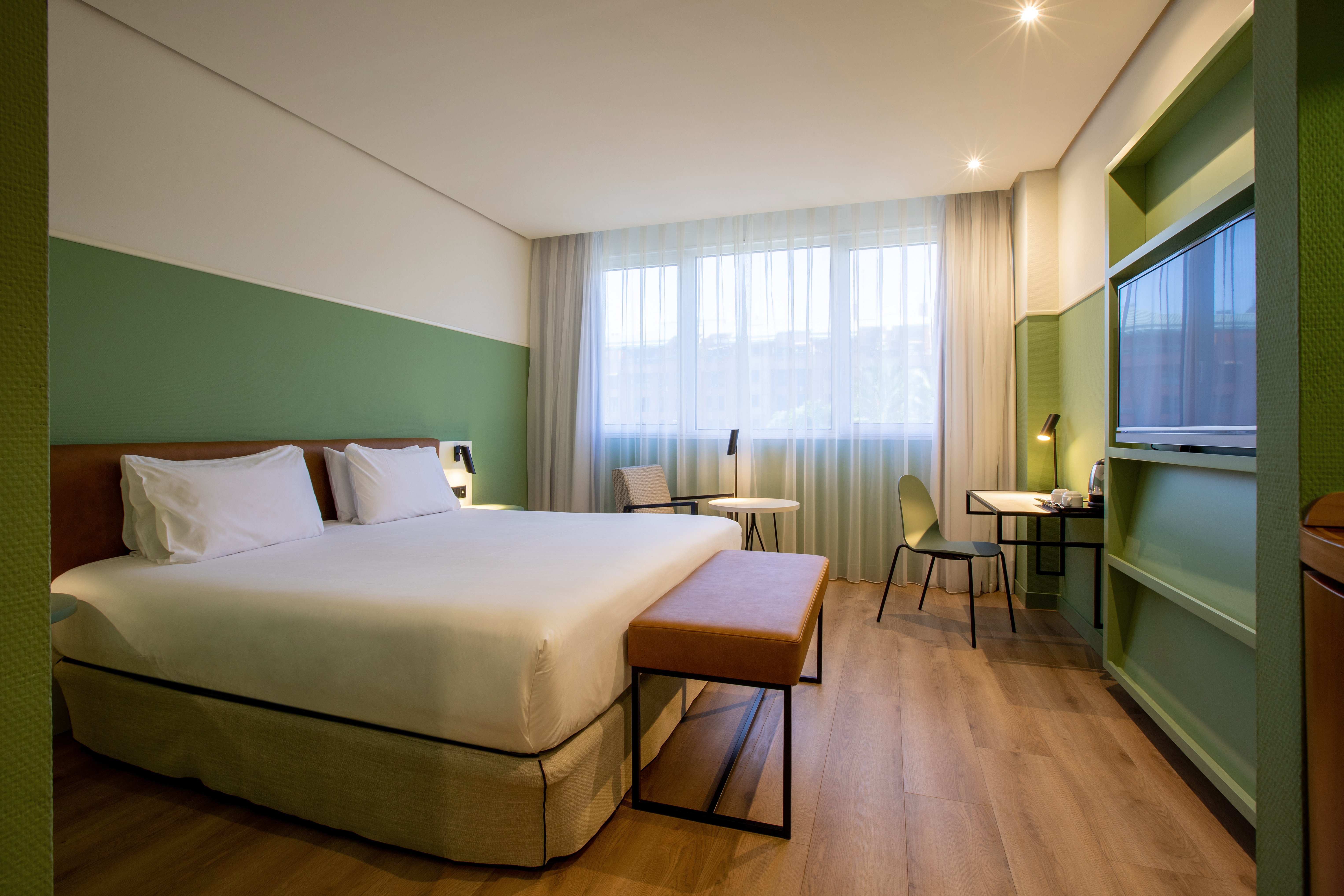 Eurostars Acteon 28/72