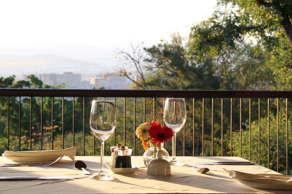 Sheppard Boutique Guesthouse 22/50