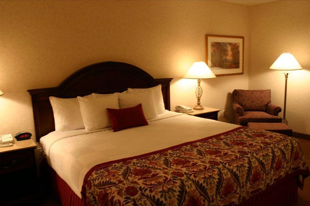 Ja, Suite, King and Queen Bed, Sofa, Living Area, Kitchenette