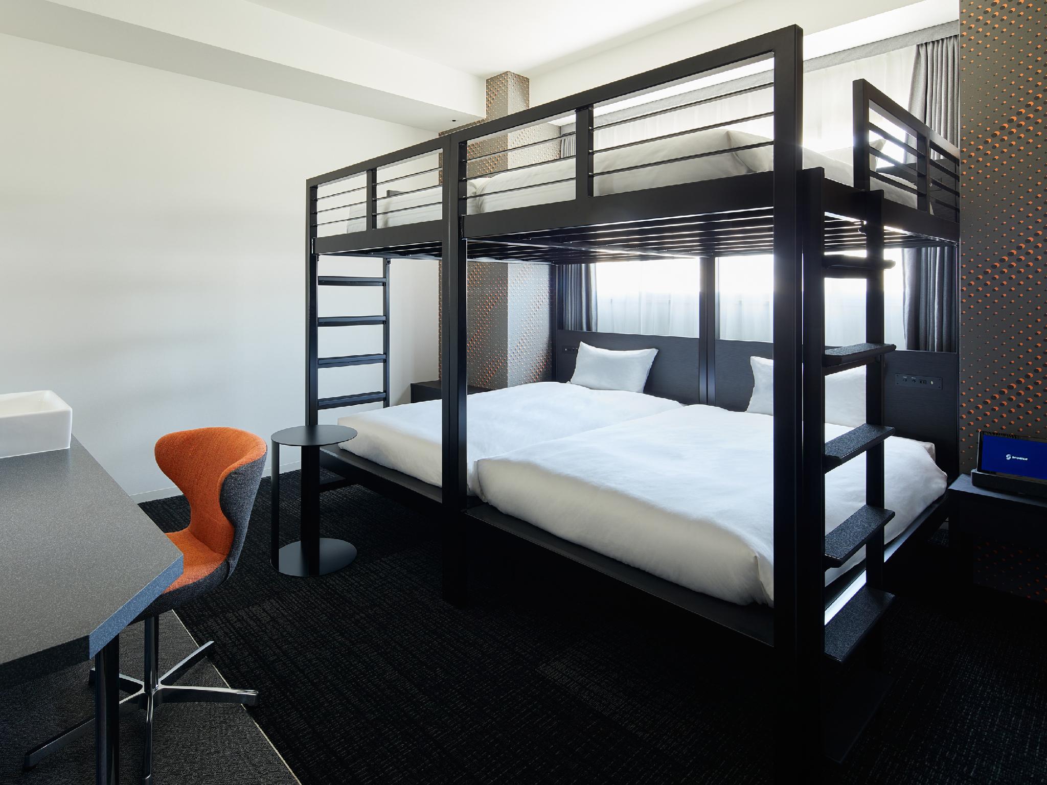 Private, 2 Bunk Beds