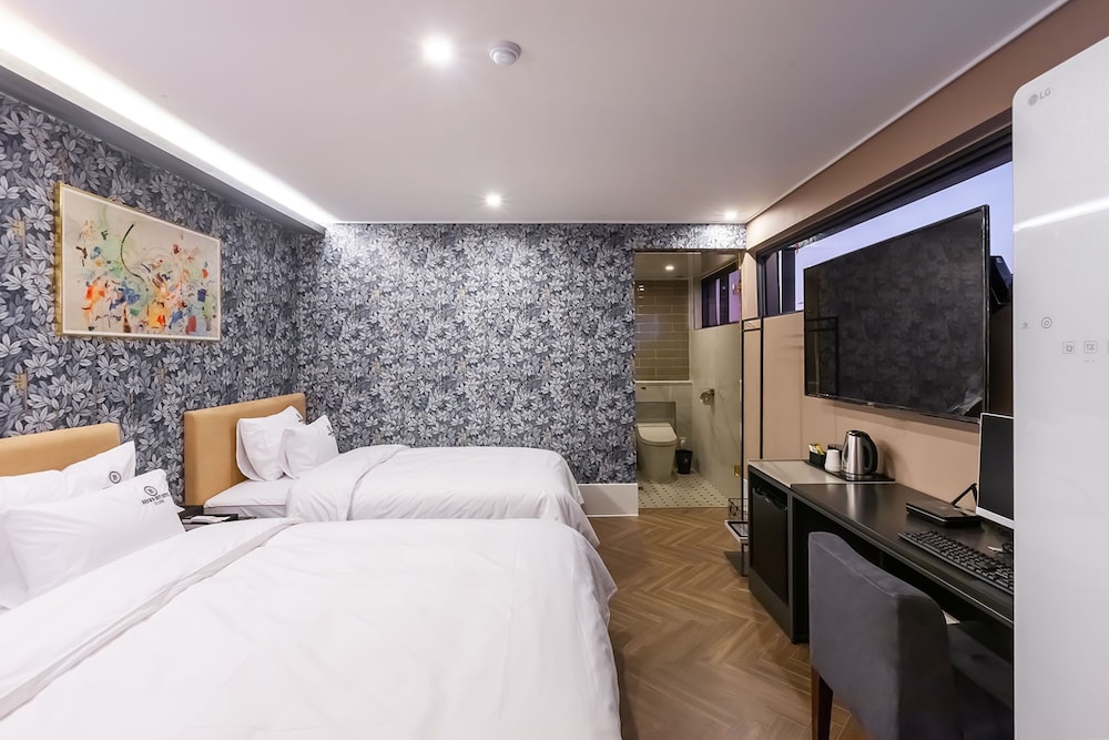 Browndot Hotel Sasang Renecite 15/50
