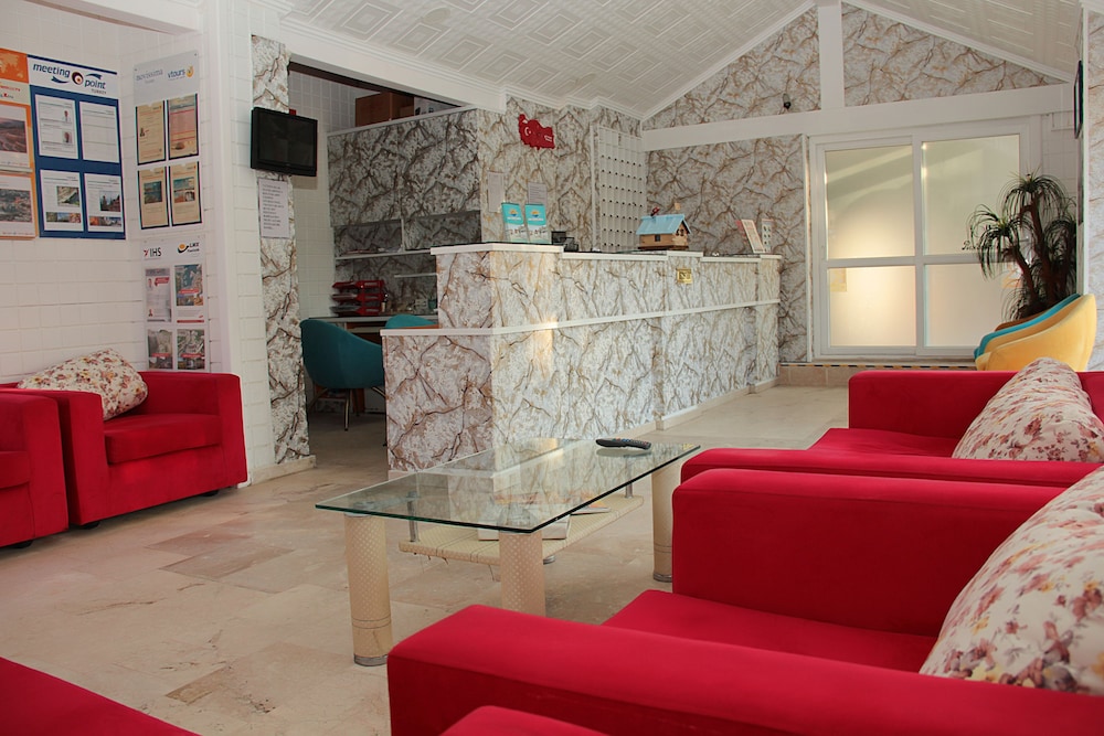 Temple Side Hotel 20/29