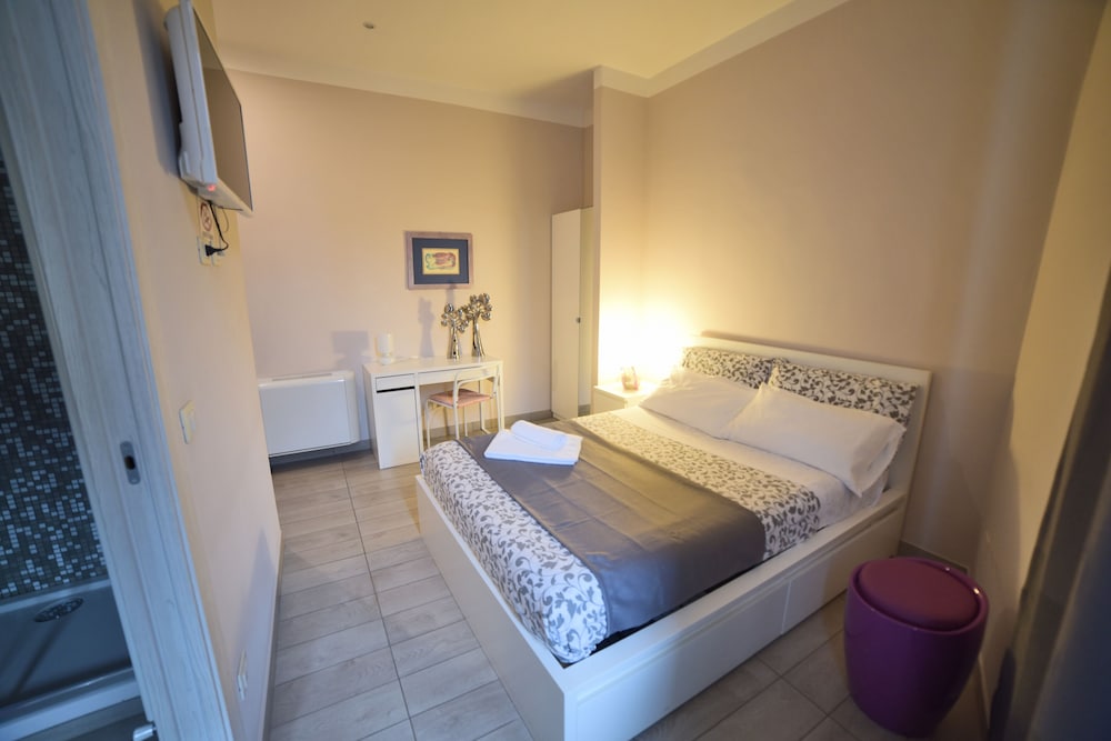 B&amp;B Lamezia Terme 15/50