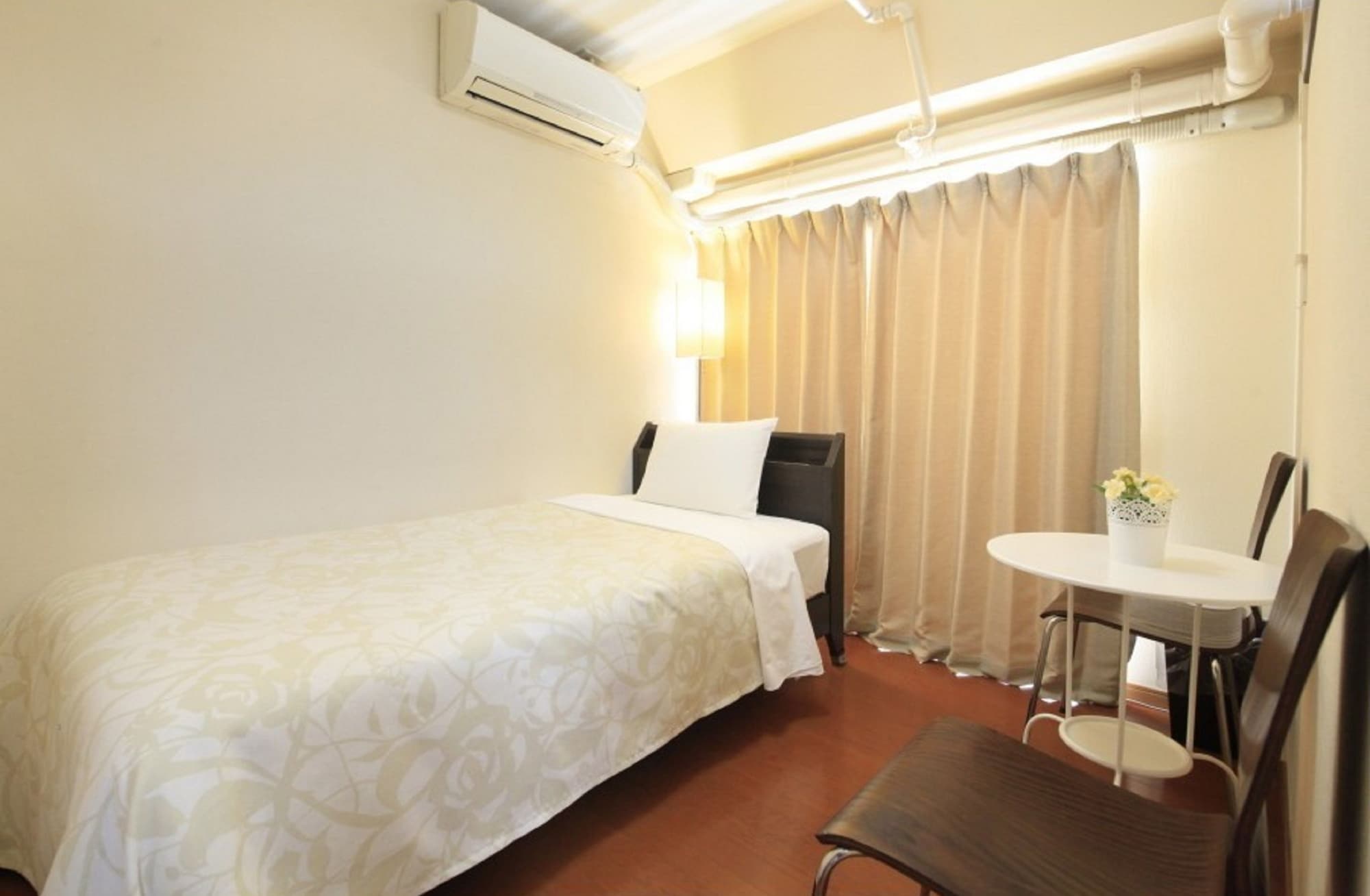 PENTHOUSE, WASHING MACHINE