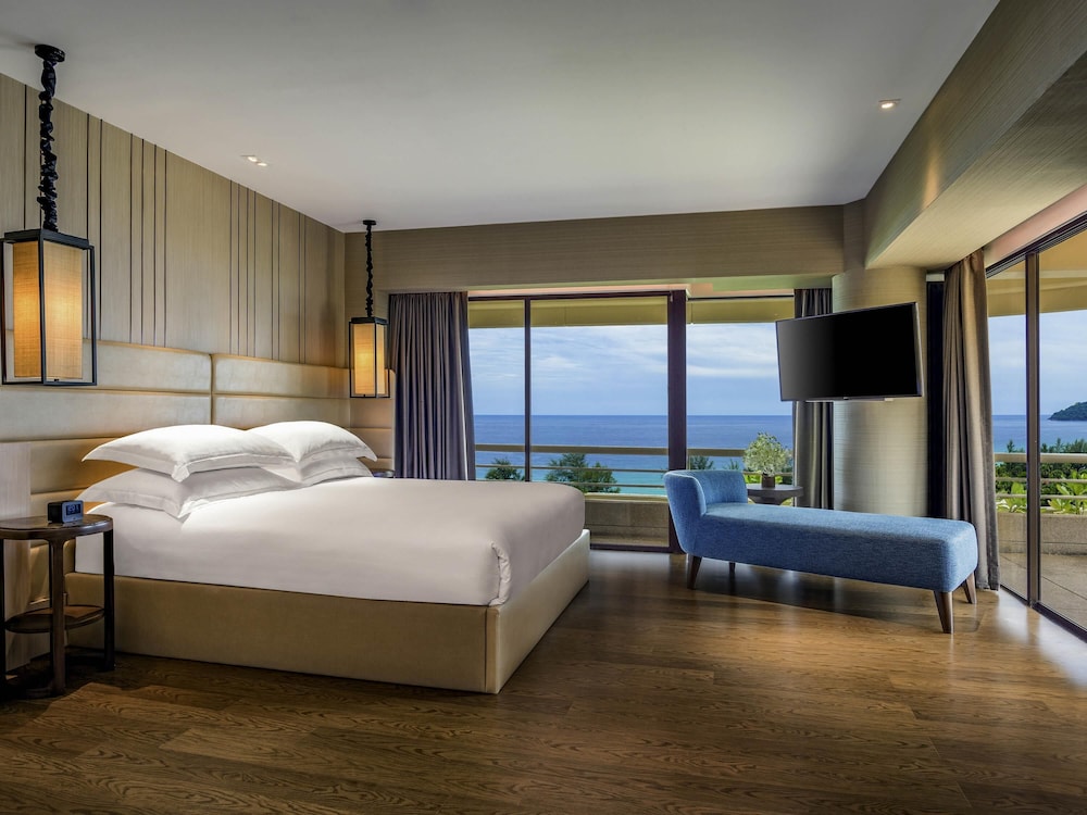 Pullman Phuket Karon Beach Resort 21/80