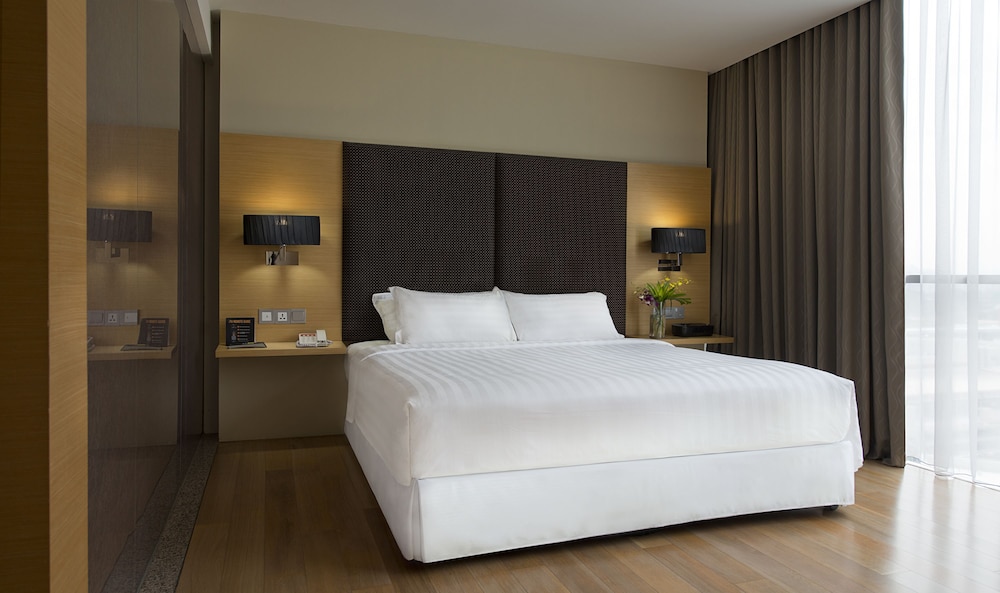 Sunday Hotel Subang Formerly Empire Hotel 45/67