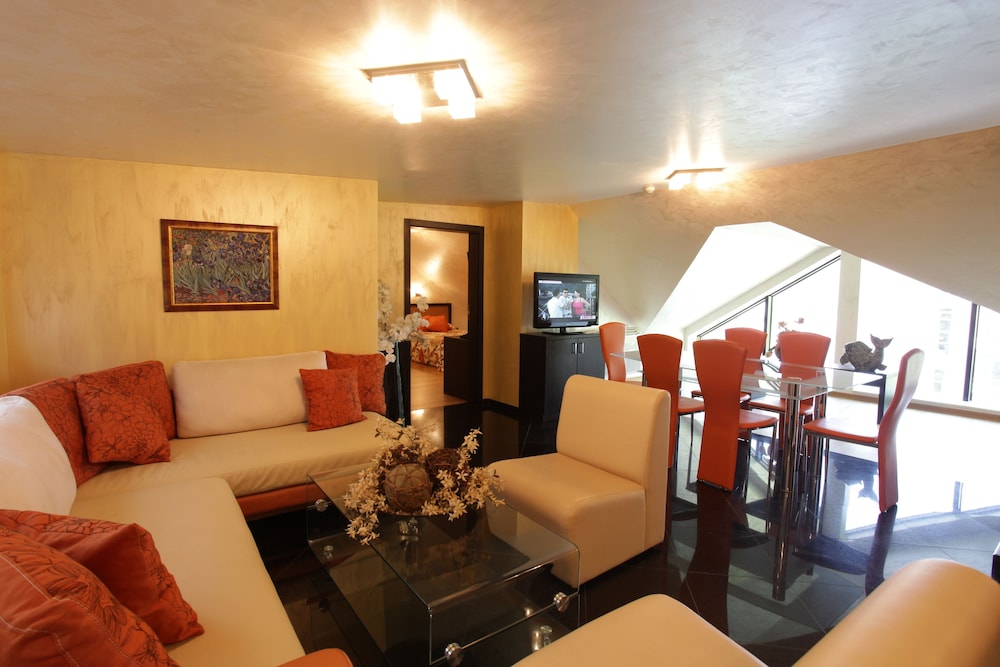 Casino Hotel Efbet 42/72