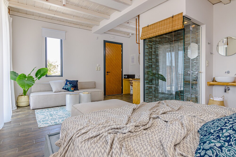 Maregold Mykonos 13/47