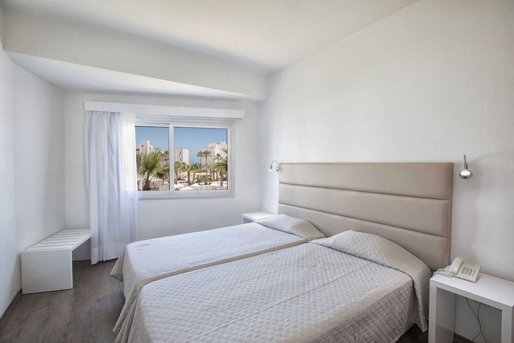 Papantonia Hotel 14/60
