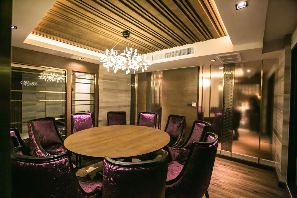 Arte Hotel 60/75