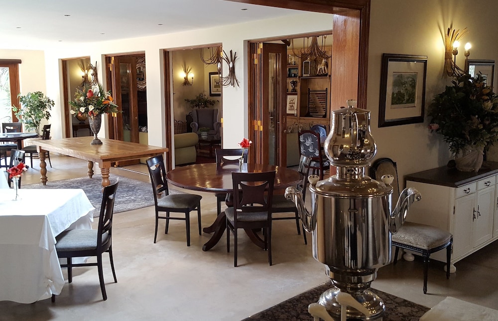 Black Eagle Boutique Hotel And Conferences 36/50