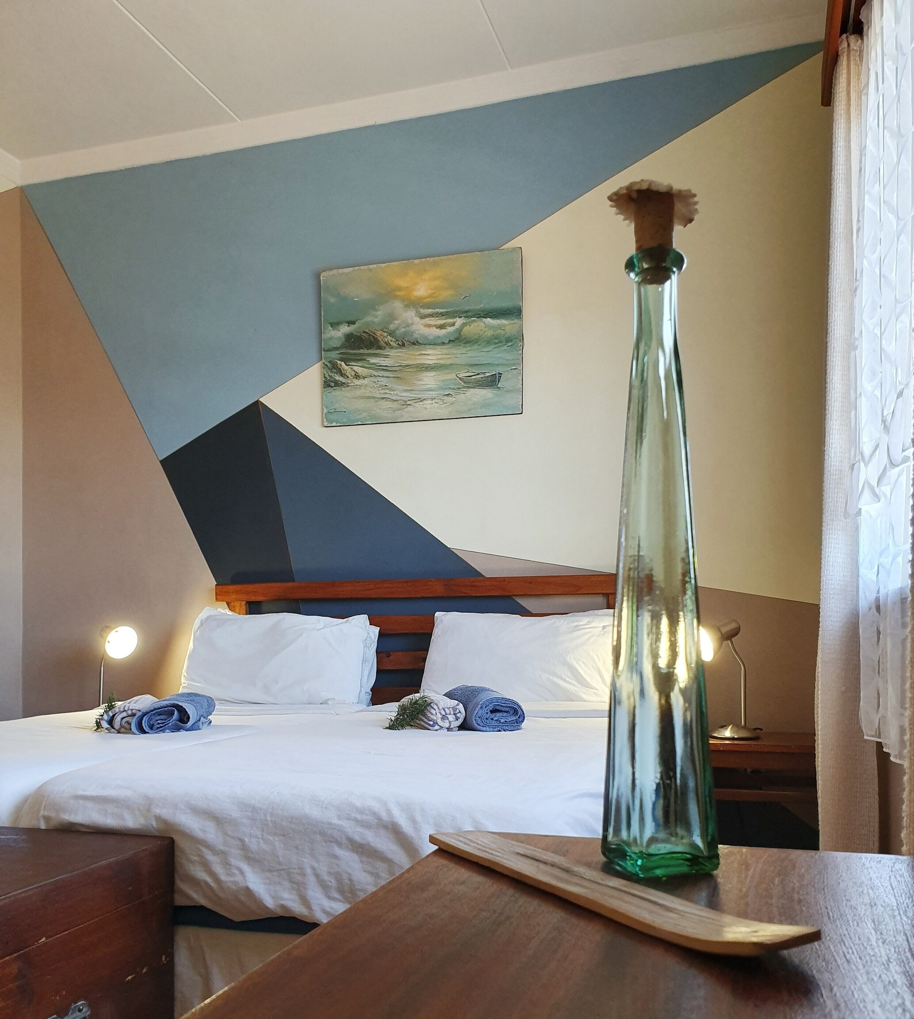 PREMIUM, DOUBLE OR TWIN BED