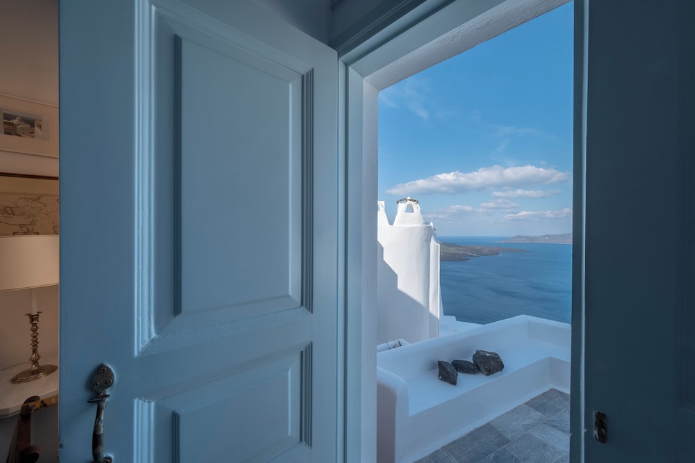 Sunset, Suite, Mansion, Queen and Twin Beds، Aigialos Niche Residences & Suites 3/6