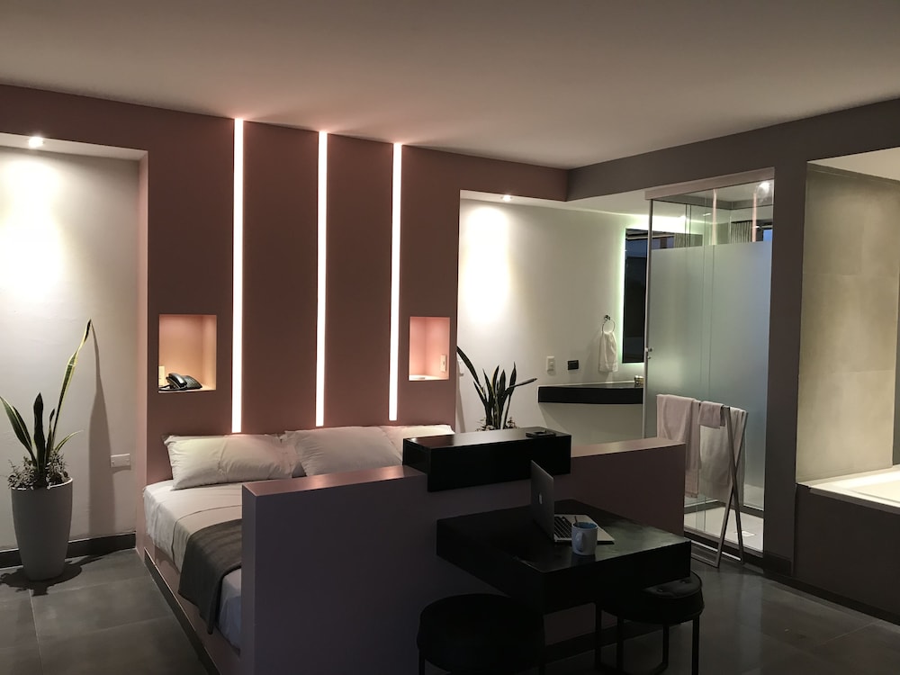 Hotel G 34/50