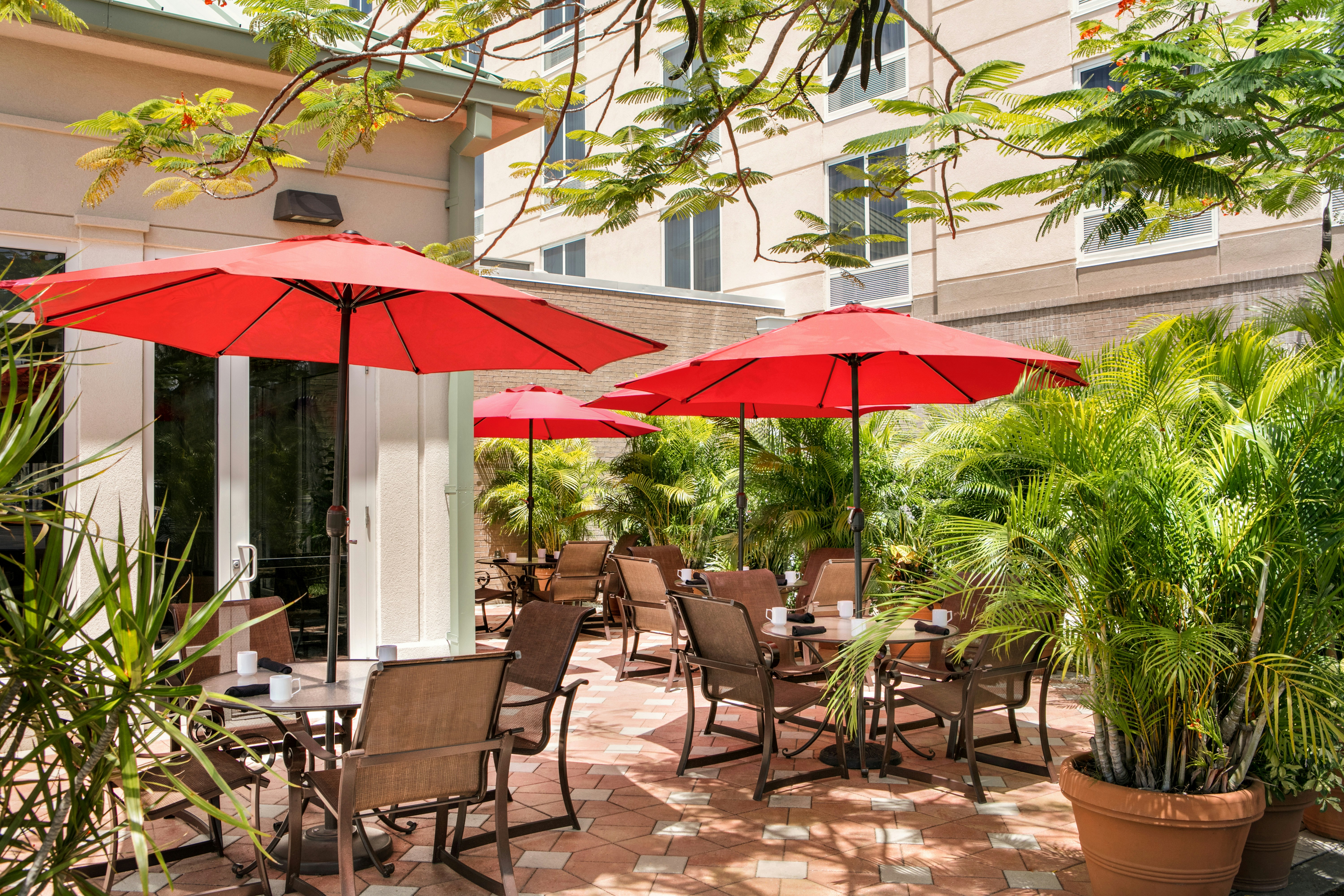 Hilton Garden Inn Fort Myers Airport/FGCU 25/36
