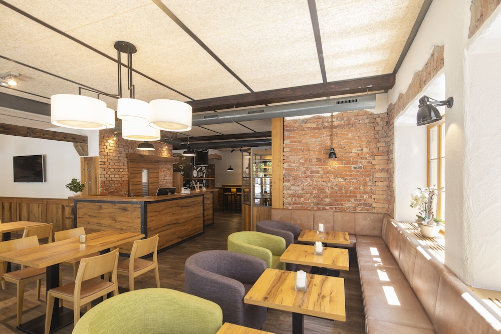 RiKu Hotel Memmingen Hallhof 39/50