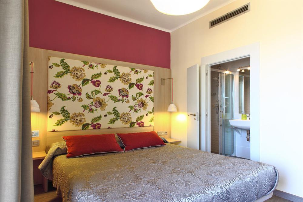 Hotel Ginebra 8/39