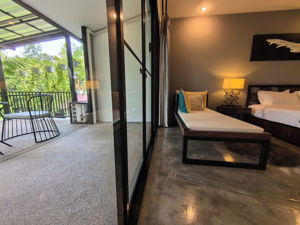 DELUXE, DOUBLE BED, GARDEN VIEW, TERRACE
