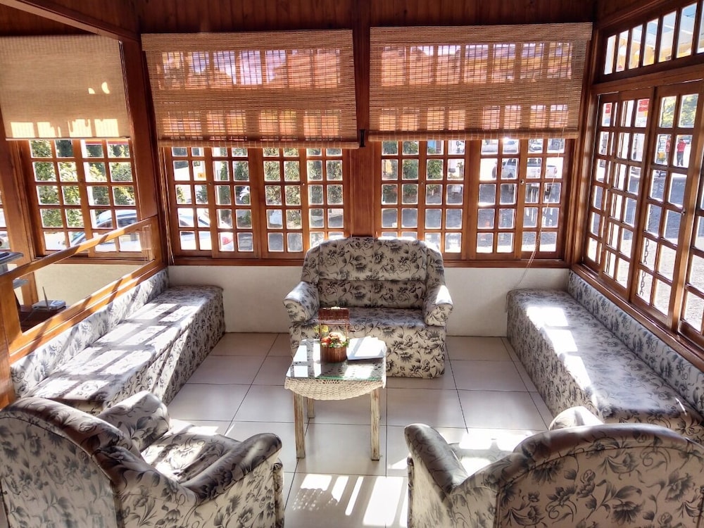 Hotel Pequenino 18/20