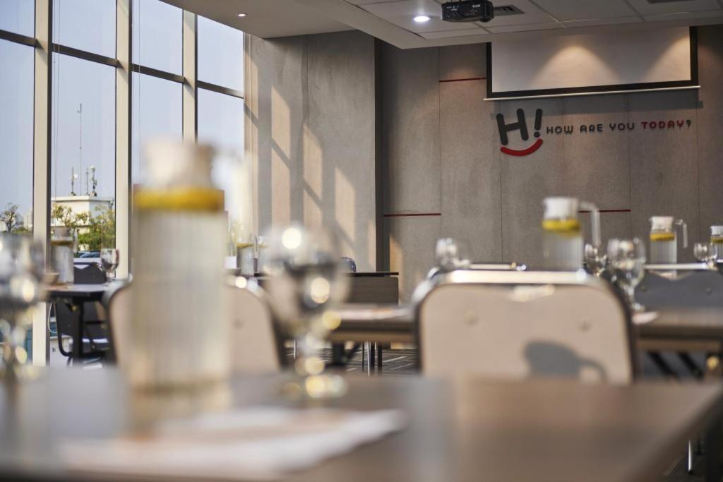 H! Hotel Senen 19/35