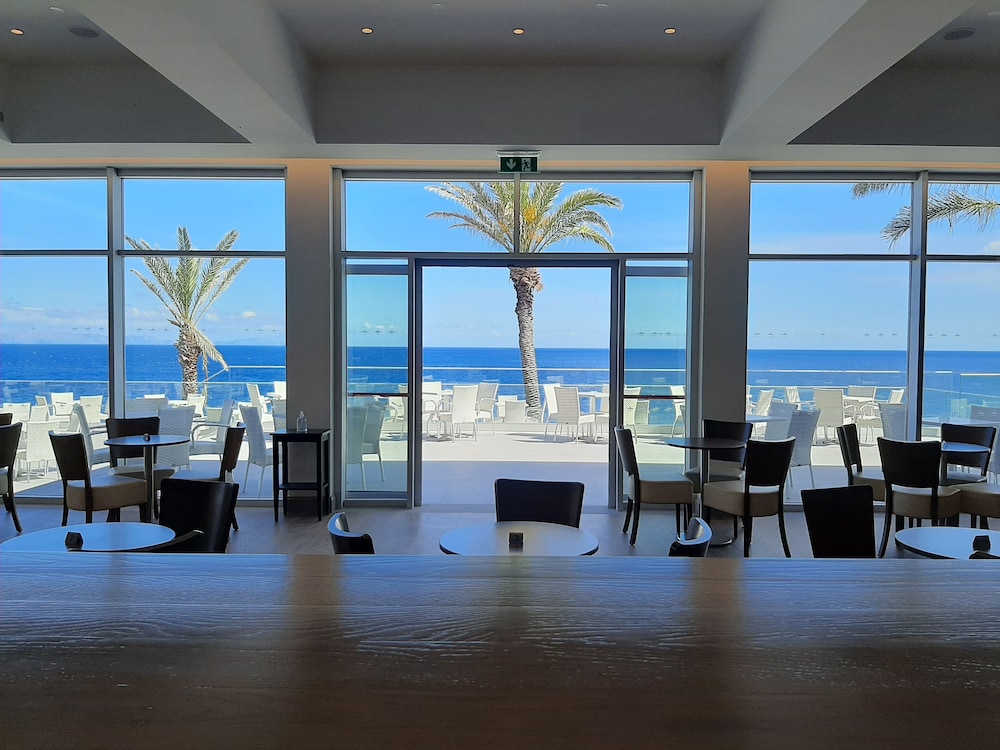 Rocamar Hotel 37/62