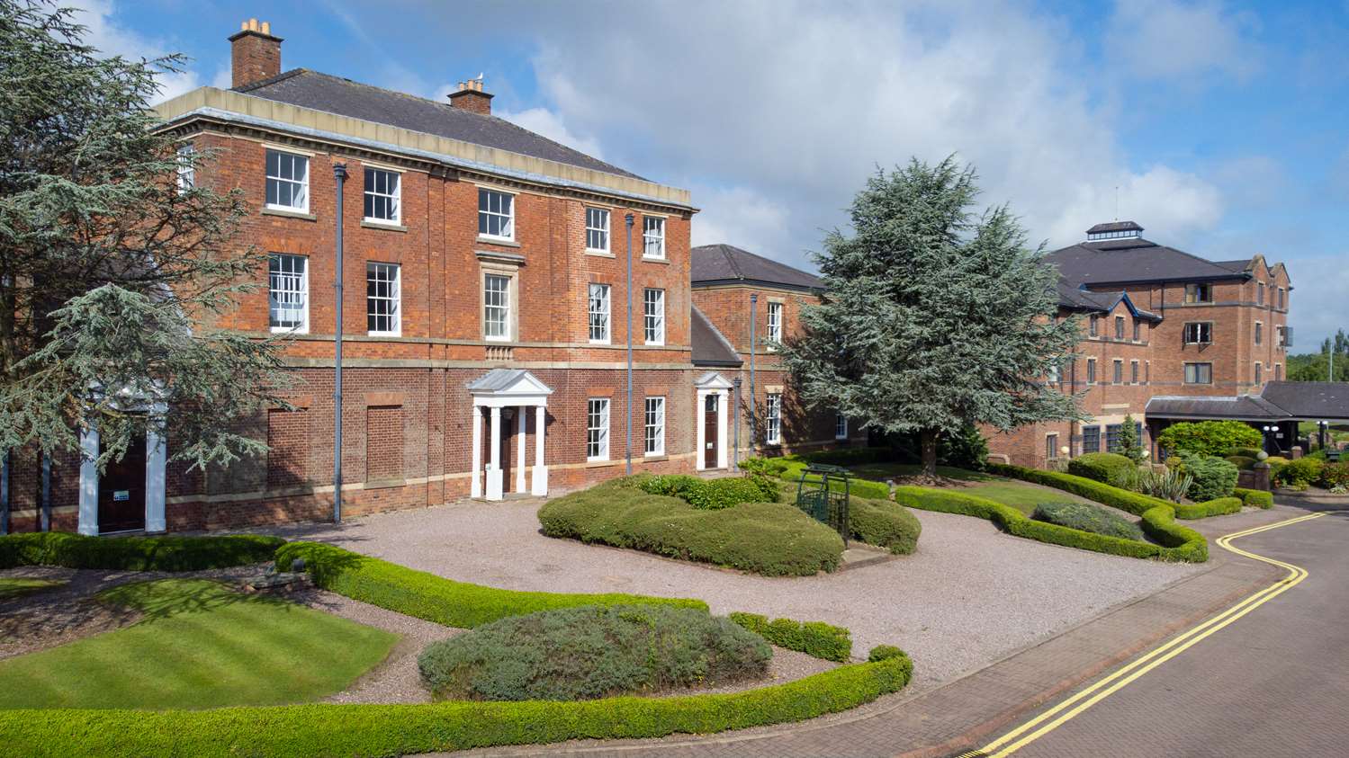 DoubleTree by Hilton Stoke on Trent 43/43