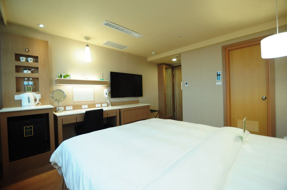 Kindness Hotel - Kaohsiung Main Station 25/51