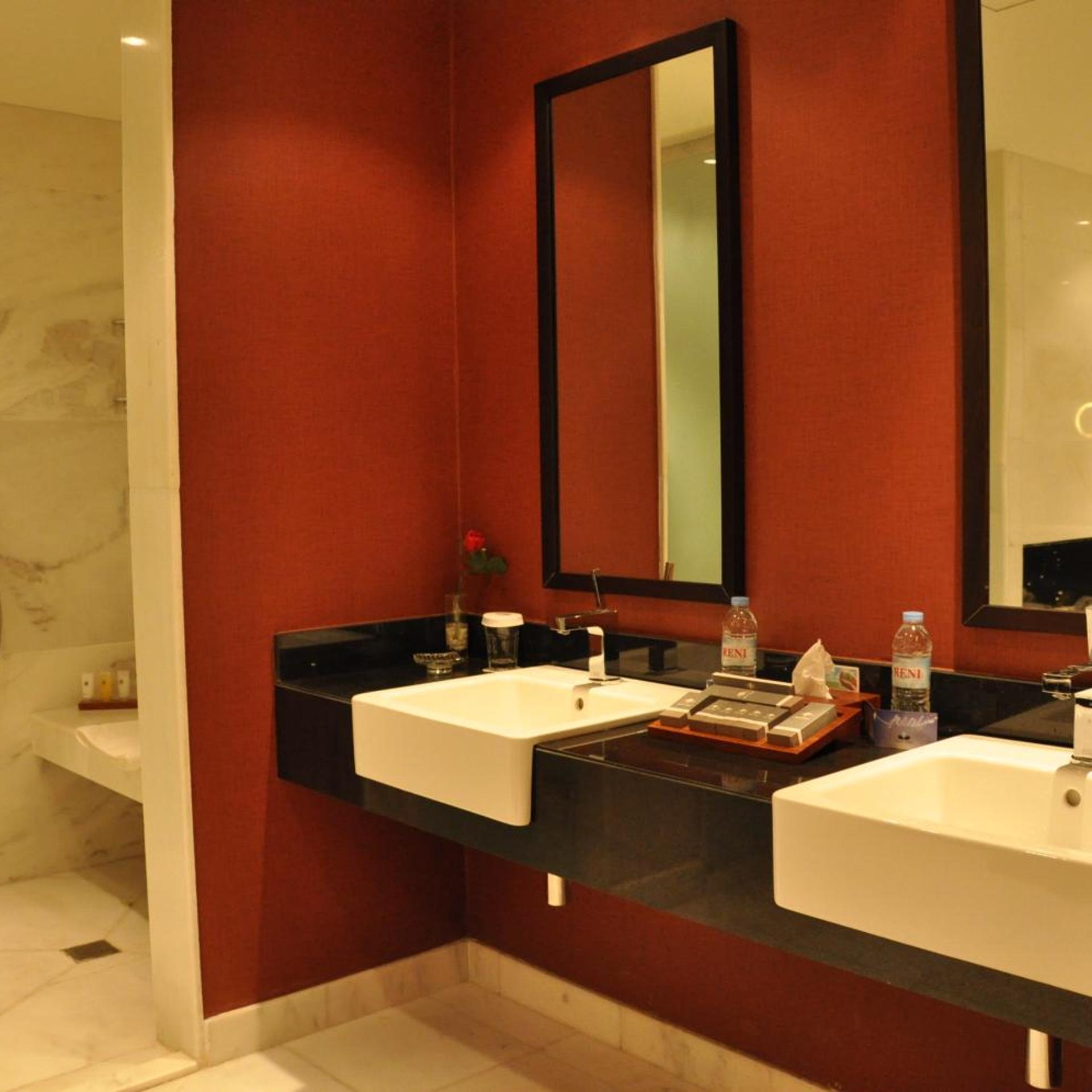 Hotel Grand Swiss 63/64