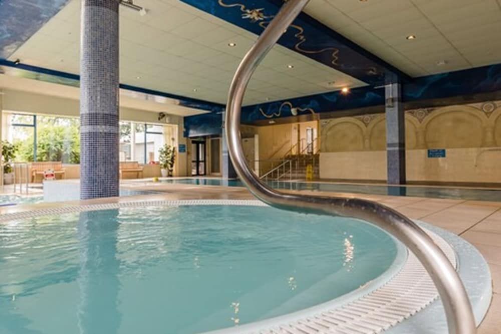 Abbey Hotel Roscommon 6/65