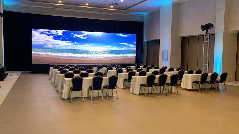 Serenade Punta Cana Beach & Spa Resort 37/50