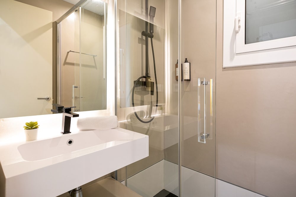 Sitges Group Ribera 49/50