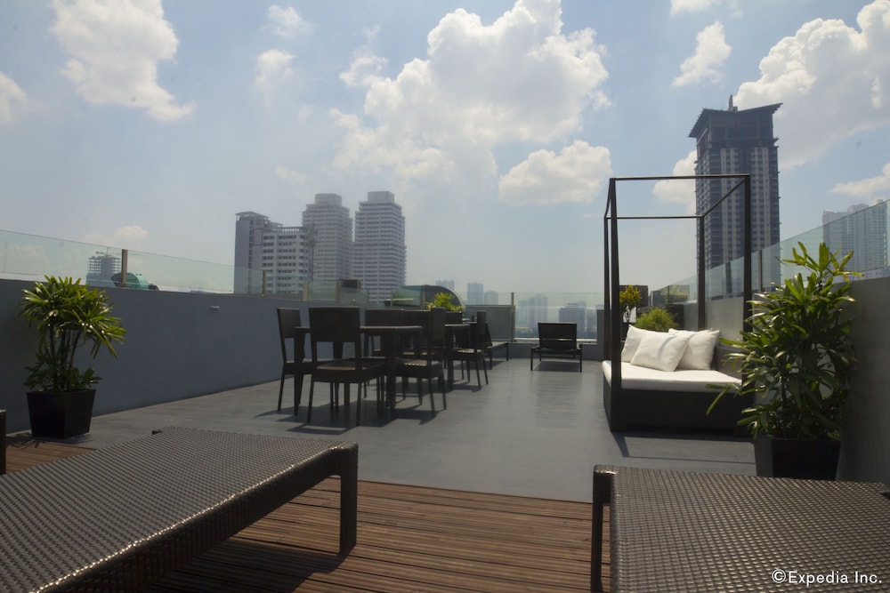 Amelie Hotel Manila 10/20
