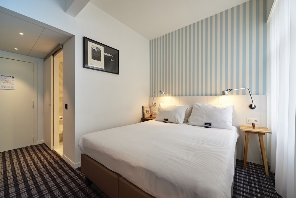 Leopold Hotel Ostend 17/72