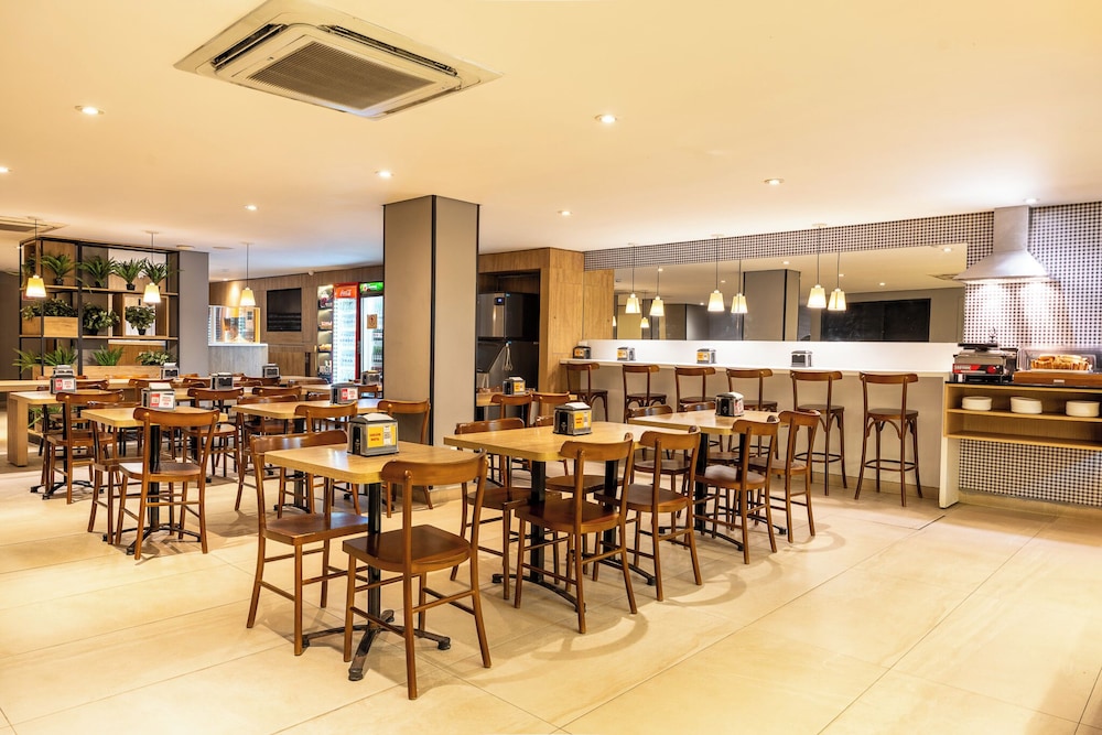 Uniclass Hotel Lapa Ex Hotel Nova Lapa 55/64