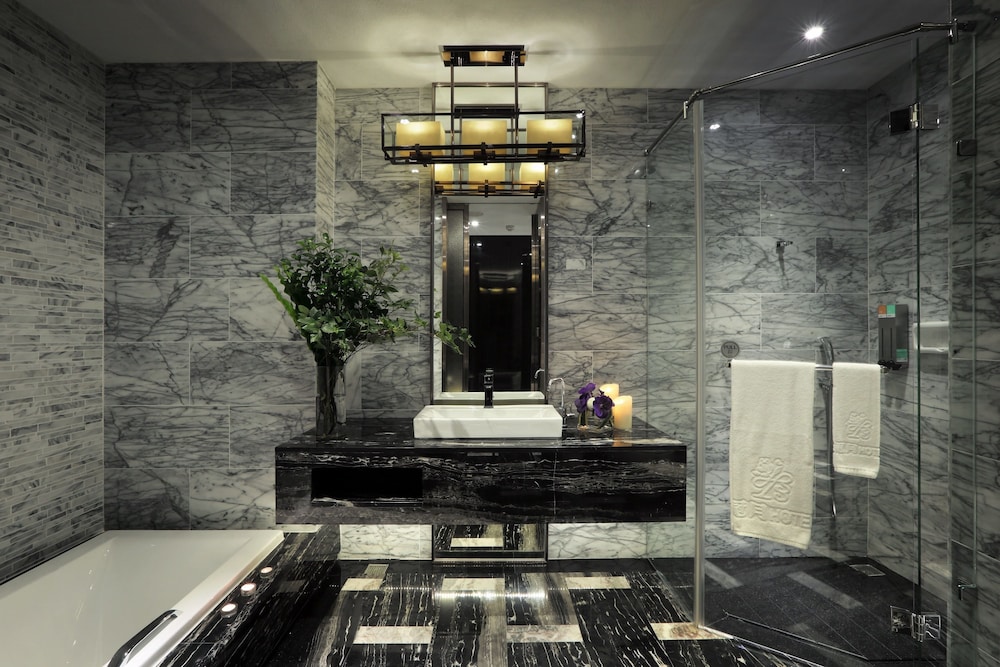 Puli Ease Hotel 6/60