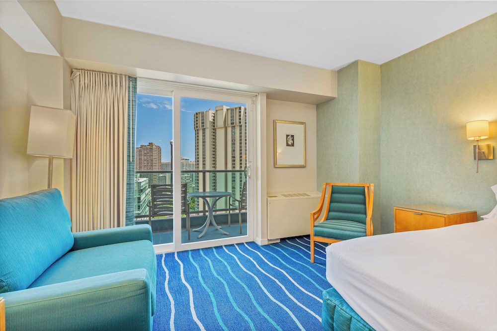 Castle at Ala Moana Hotel 28/59